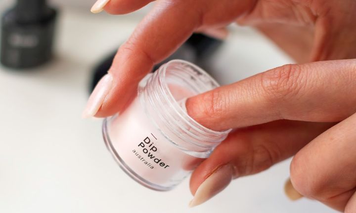 What Makes A Salon Quality Dip Nail Powder? - DIPD NAILS