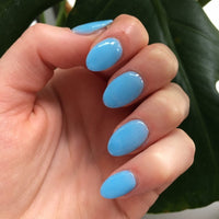 noosa blue dip powder nails